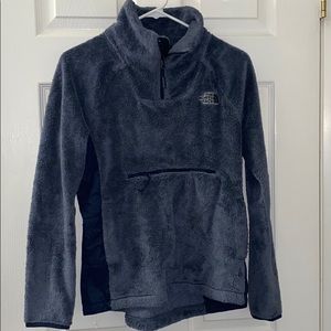 North Face Pull Over